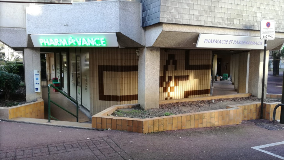 Pharmavance Le Chesnay, 5 Rue Des Deux Frères, 78150 Le Chesnay